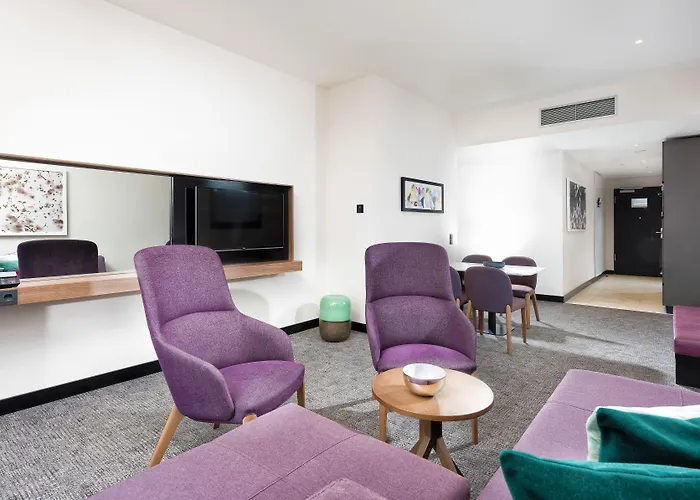 Adina Apart Otel