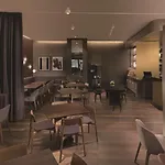 Aparthotel Adina