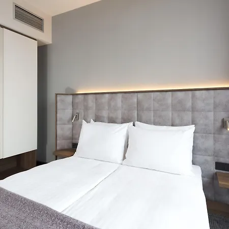 Hotel apartamentowy Adina