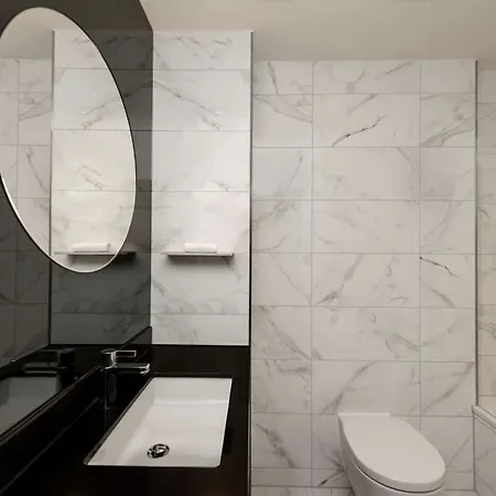 Adina 4* Nürnberg