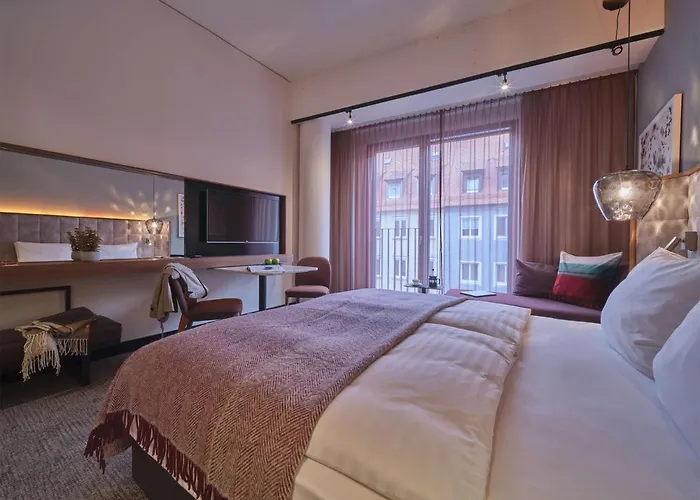 Aparthotel Adina 4*